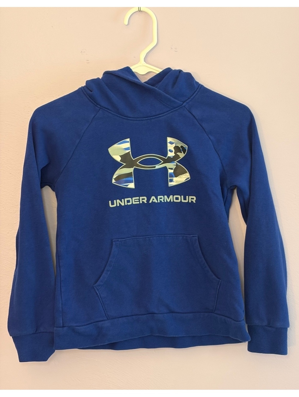 Under Armour Youth Medium Blue Camo Hoodie Sweatshirt